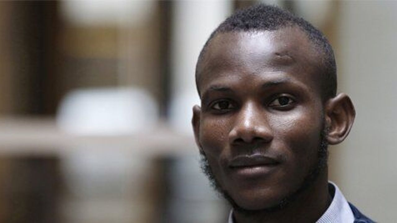 15 Fransız'ı kurtaran Müslüman genç için 270 bin imza