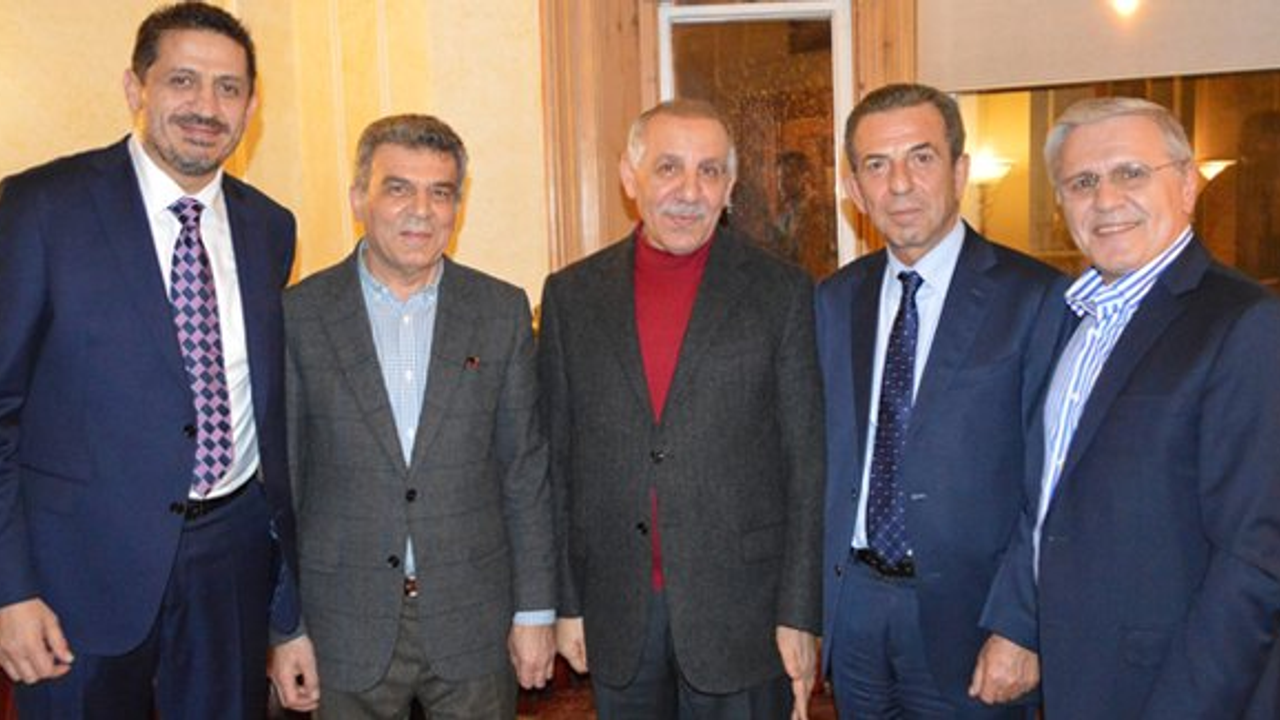 Remzi Gür, MÜSİAD'ı yeniden organize ediyor