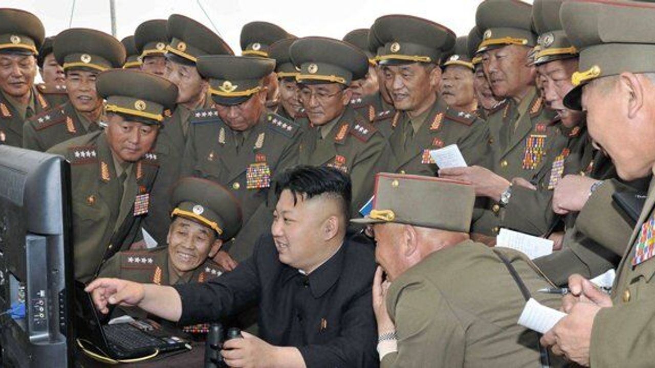 Kuzey Kore'de sosyal medya tamamen yasak