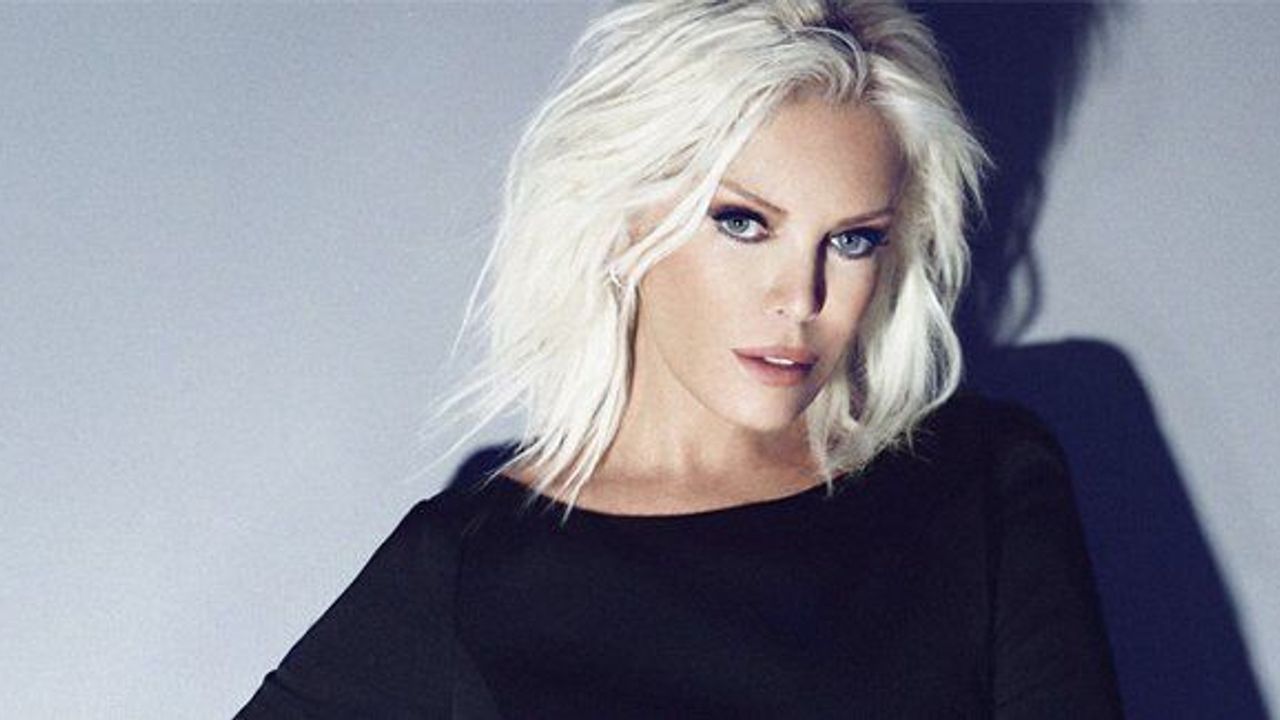 Ajda Pekkan'dan dudak uçuklatan rakam!