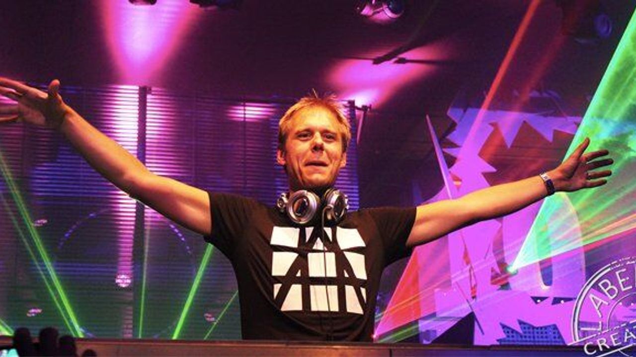 Armin van Buuren İstanbul'a geliyor