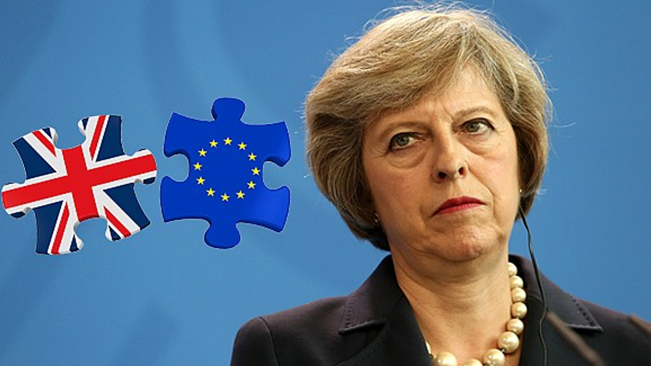 İngiltere 'Brexit' için kesin tarih verdi