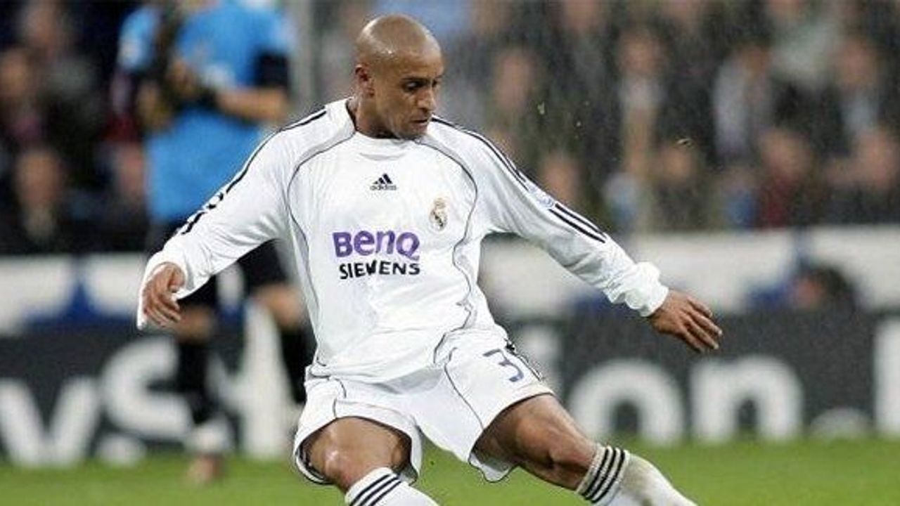 Real Madrid'den Roberto Carlos'a ret