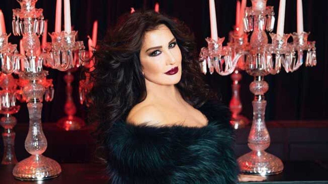 Nükhet Duru, BTKD balosunda sahne alacak