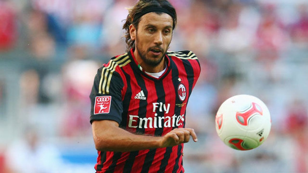 İnternette iş arayan İtalyan futbolcu amacına ulaştı