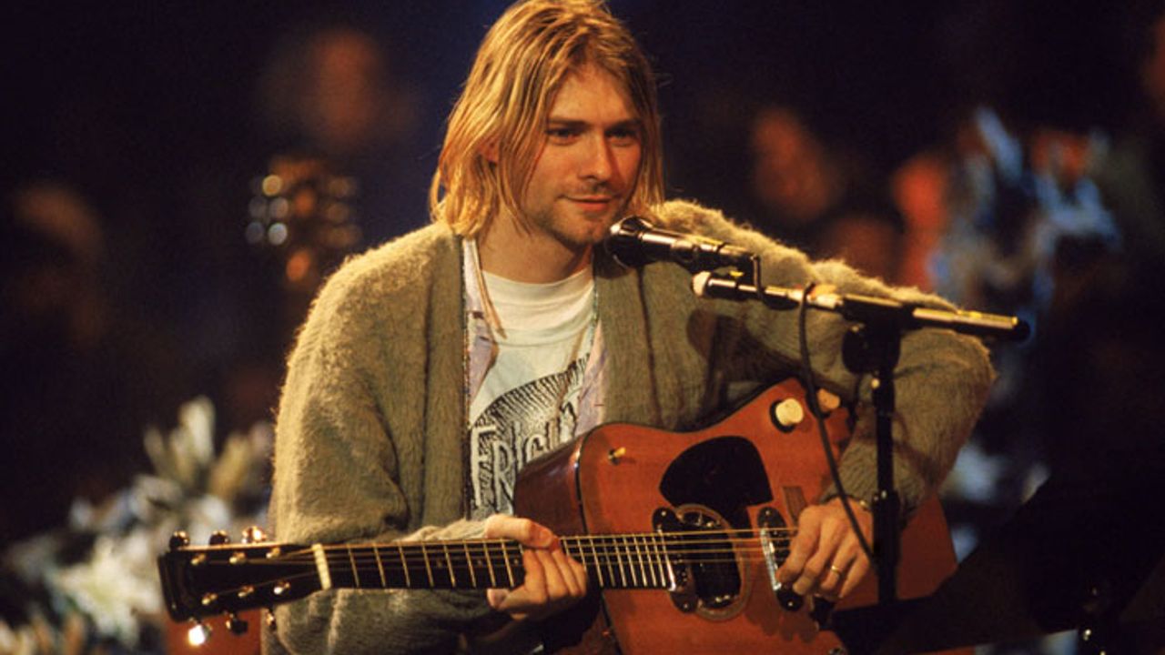 Kurt Cobain'in Gitarına Rekor Fiyat