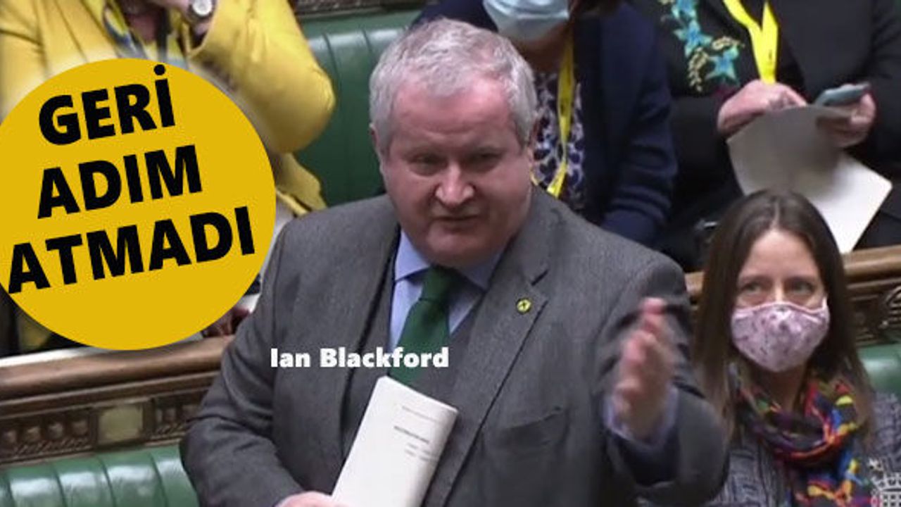 Başbakanı suçlayınca meclisten çıkarıldı