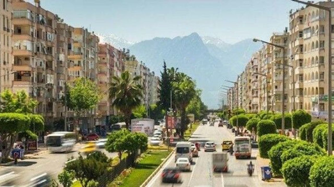 Her 3 konuttan 1'i yabancıya gitti