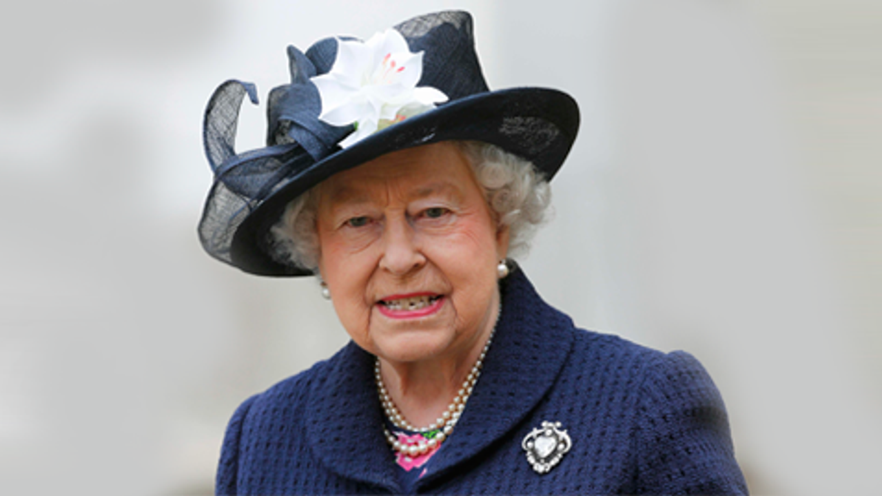 Kraliçe II. Elizabeth, Nazi toplama kampını ziyaret edecek