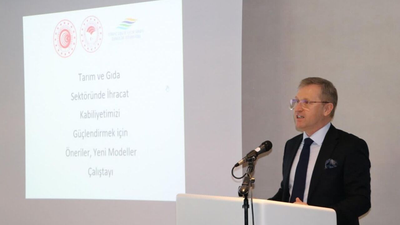 "Tarım ve Gıda Sektöründe İhracat Kabiliyetimizi Güçlendirmek için Öneriler, Yeni Modeller Çalıştayı"