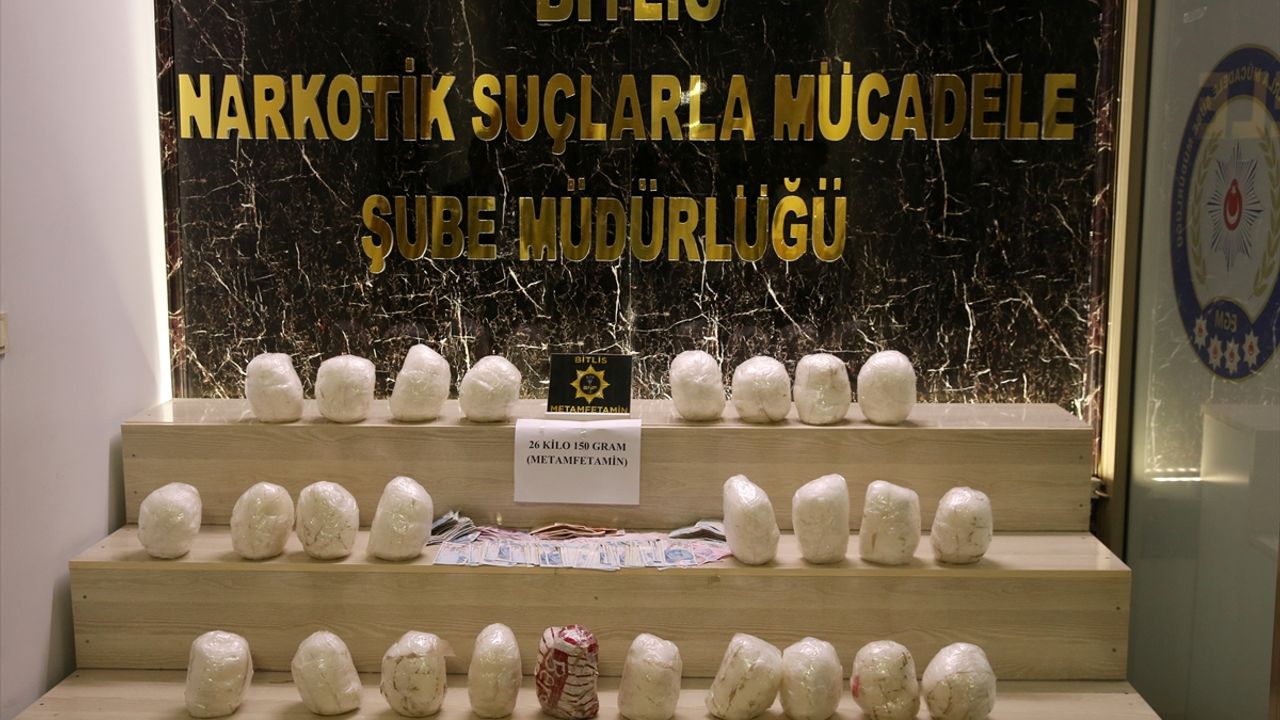 Bitlis'te 26 kilo 150 gram sentetik uyuşturucu ele geçirildi