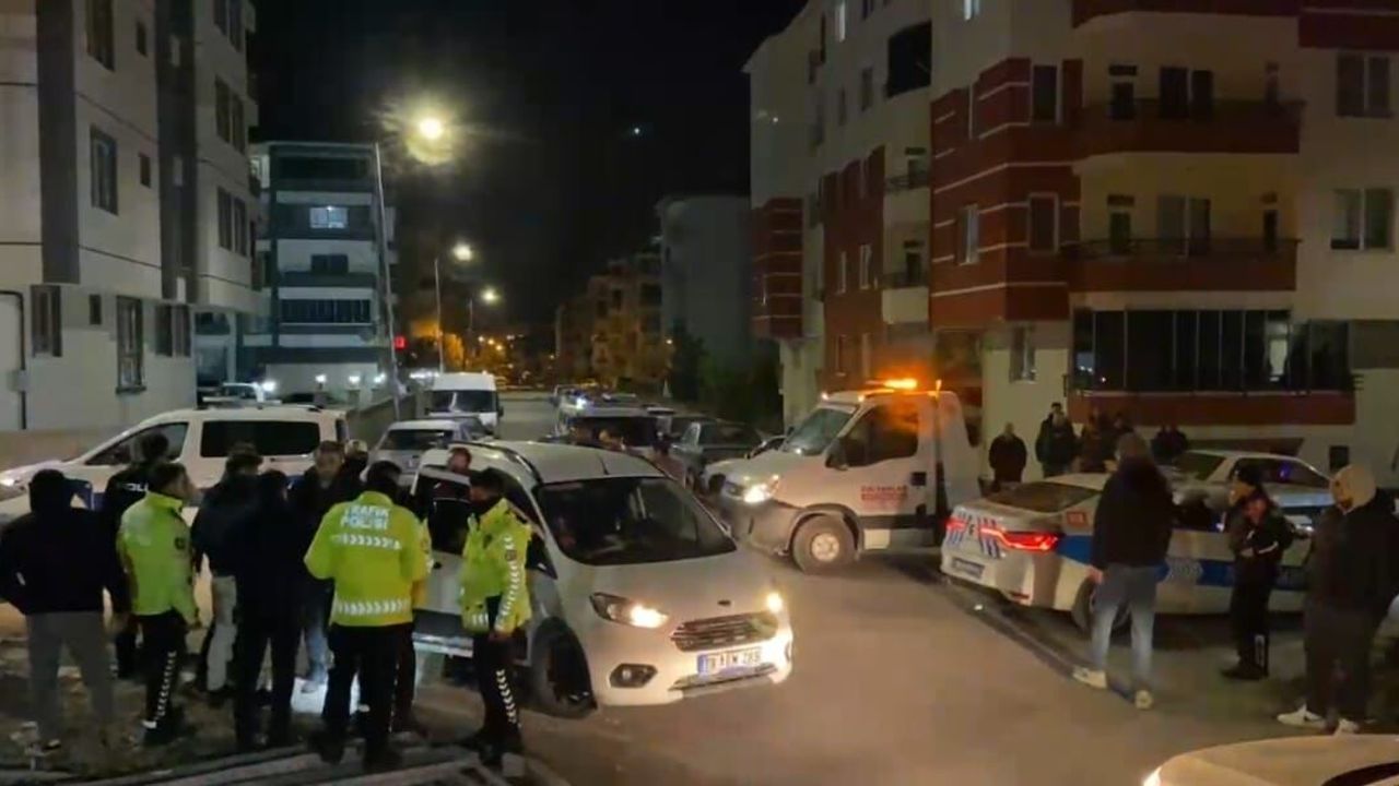 Çorum'da polisten kaçan ehliyetsiz sürücüye 62 bin 604 lira ceza verildi