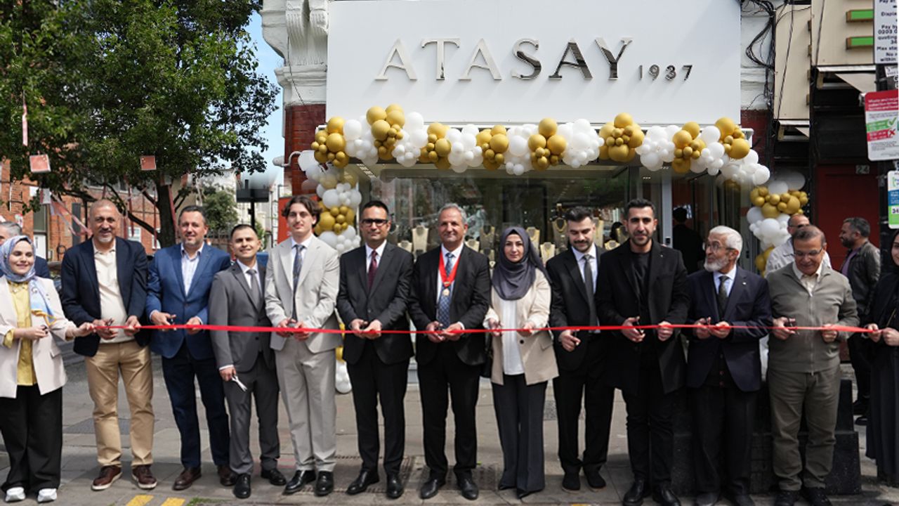 Atasay Kuyumculuk’a Londra’da Görkemli açılış