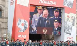 Rus ordusu gövde gösterisi yaptı, Putin işgali böyle savundu