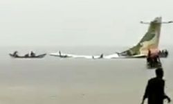 Yolcu uçağı Viktorya Gölü'ne düştü