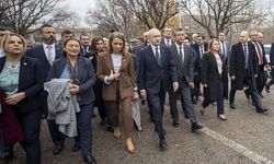 CHP lideri Kemal Kılıçdaroğlu bakanlığa yürüdü