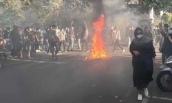 İran'da ahlak polisi tarih oldu
