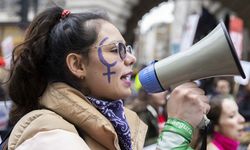 Kadınlardan Londra'da 'kadına şiddet' protestosu
