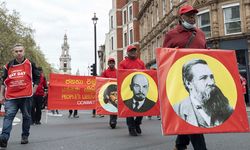 Londra'da işçiler 1 Mayıs'ta kent merkezine yürüdü