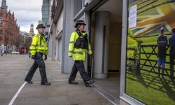 İngiltere'de dükkanlardan hırsızlık vakaları geçen yıl rekor kırdı