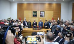 Sakarya Büyükşehir Belediye Başkanı Yusuf Alemdar mazbatasını aldı