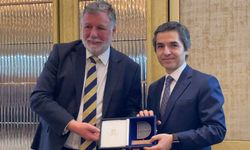 Büyükelçi Osman Koray Ertaş'a 'Yılın Diplomatı' Ödülü