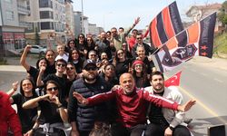 ORDU - Ünye Gücü, Turkcell Kadın Futbol Süper Ligi'ne yükselmeyi kutladı