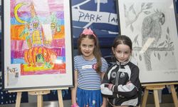 Genç ressamların eserleri Tottenham Stadyumu’nda sergilendi