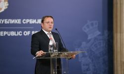 AB Komisyonu Üyesi Varhelyi, Sırbistan'ın 2029'un sonuna kadar Birliğe üye olmasını umuyor