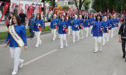 Bursa ve çevre illerde 19 Mayıs Atatürk'ü Anma, Gençlik ve Spor Bayramı kutlanıyor