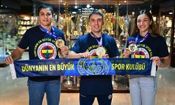 Fenerbahçe'nin Avrupa şampiyonu milli boksörlerinin hedefi Paris olimpiyatlarında altın madalya