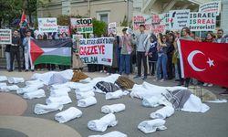 Galatasaray Üniversitesi'nde Filistin'e destek eylemi düzenlendi