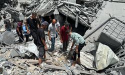 İsrail Gazze'de Kemal Advan Hastanesi çevresini vurdu, 28 kişi öldü