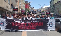 Van ve çevre illerde eğitim sendikaları İstanbul'da okul müdürünün öldürülmesini protesto etti