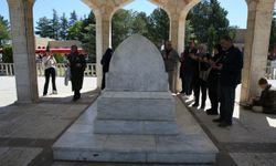 Yunus Emre, vefatının 703'üncü yılında Eskişehir'deki türbesinde anıldı