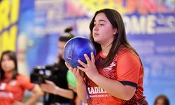 Bowling salonu olmayan ilçeden şampiyonluğa uzandılar