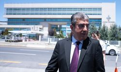 CHP'den turist rehberleri ve seyahat acentelerine ilişkin kanun hakkında iptal başvurusu