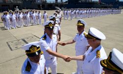 Deniz Kuvvetleri Komutanı Tatlıoğlu, Donanma Komutanlığı personeliyle bayramlaştı