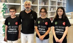 İstanbul'da aynı okuldan 3 öğrenci LGS'de tam puan aldı