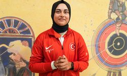 Türkiye’nin Paris 2024’te madalya mücadelesi verecek genç yıldızları: Elif Berra Gökkır
