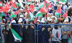 Fatih Erbakan Şanlıurfa'da "Filistin için kıyama davet" mitinginde konuştu