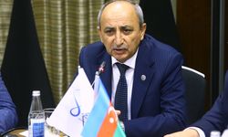 Bakü'de, Ermenistan'dan kovulan Azerbaycanlıların geri dönme olanakları konuşuldu