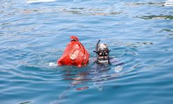 Bodrum'da deniz dibinden 219 kilogram atık çıkarıldı