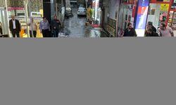 Erzurum'da şiddetli sağanak taşkına neden oldu