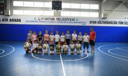 Çayırova Yaz spor okullarında eğitim başladı