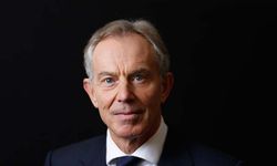 Tony Blair, Starmer'la "radikal sağı önleme" formülünü paylaştı