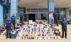 Alanya'da 7 bin 857 şişe sahte parfüm ele geçirildi