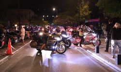 Denizli'de motosiklet tutkunları şehir turu yaptı