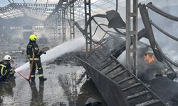 Kayseri'de sünger fabrikasında yangın çıktı