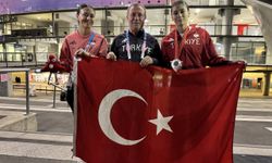 Türkiye'nin ilk paralimpik madalyalı özel sporcusu Aysel Önder, büyük bir gurur yaşıyor